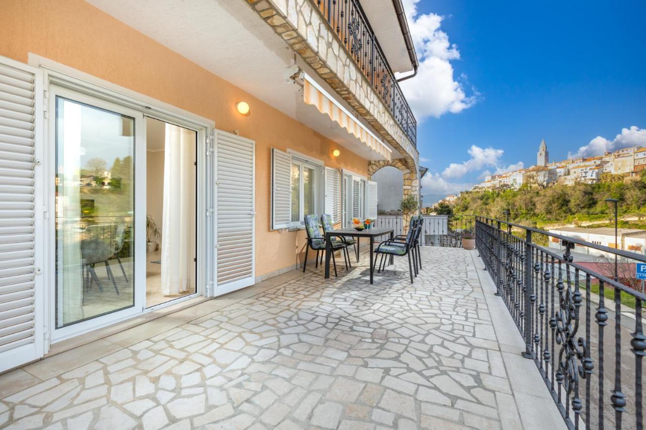 Apartman Marina Vrbnik Exterior foto