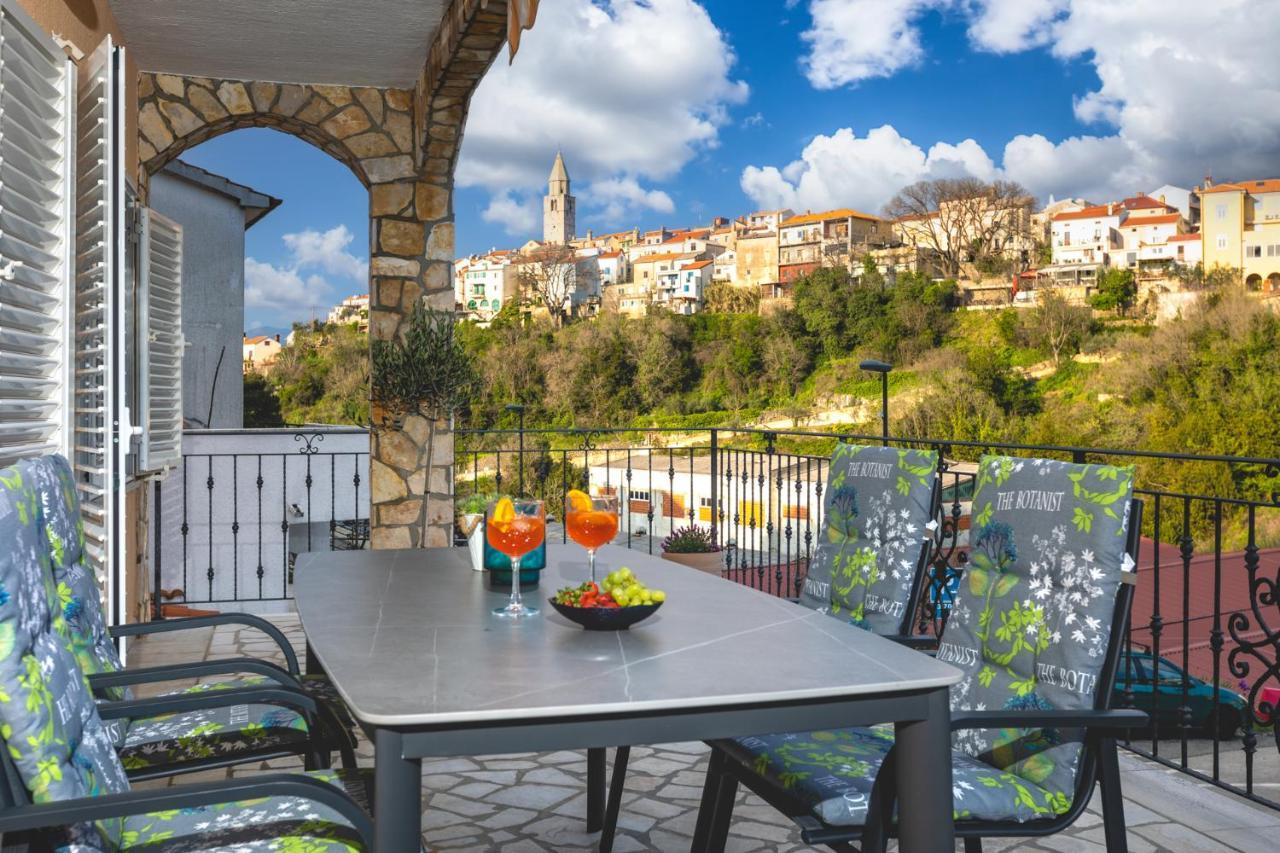 Apartman Marina Vrbnik Exterior foto