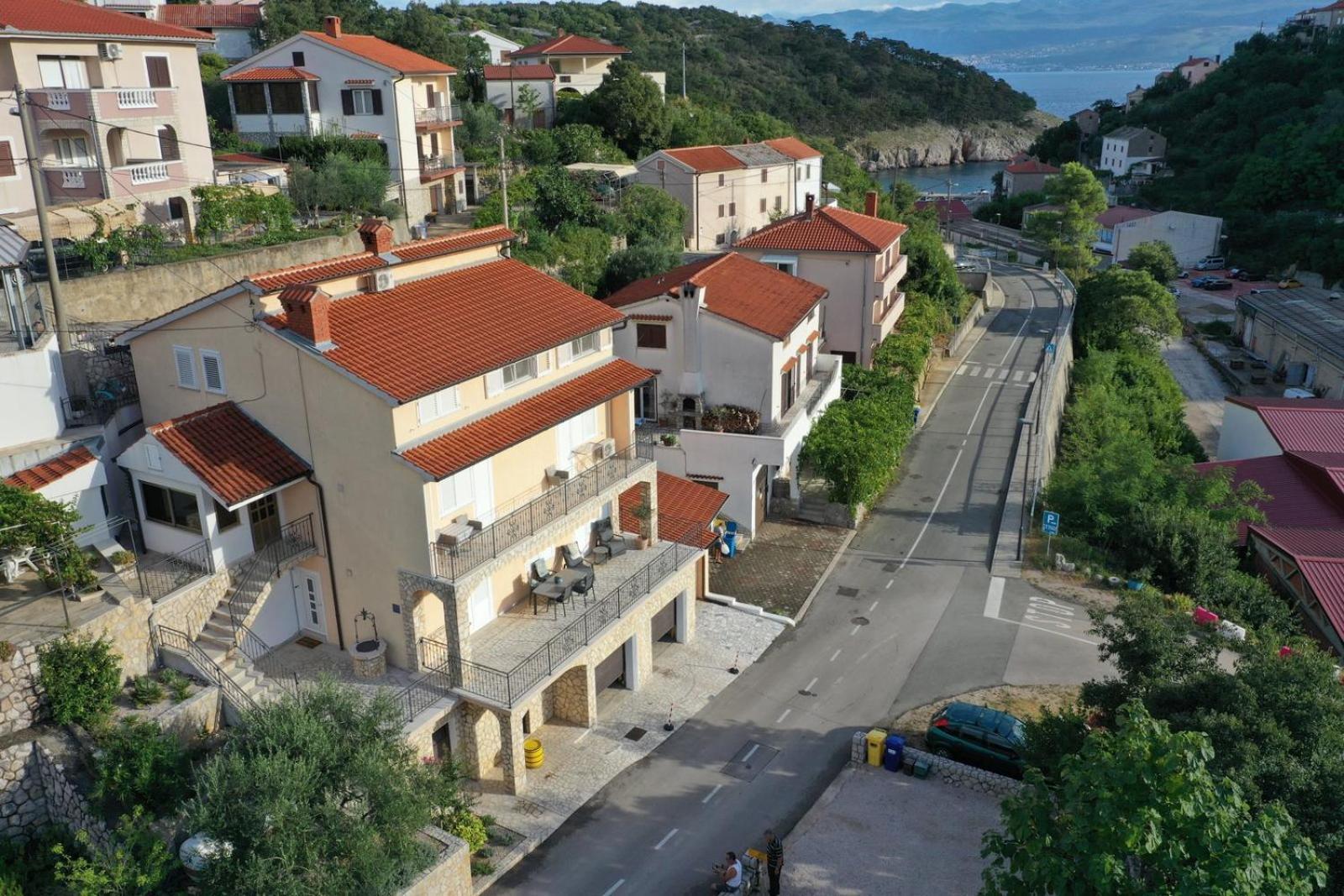 Apartman Marina Vrbnik Exterior foto